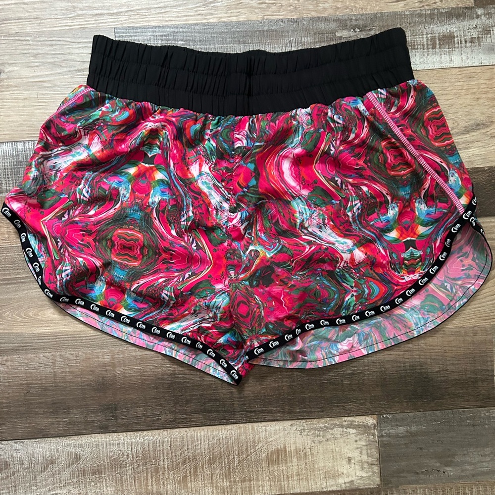 Zyia Magenta Sprinter Shorts With Liner